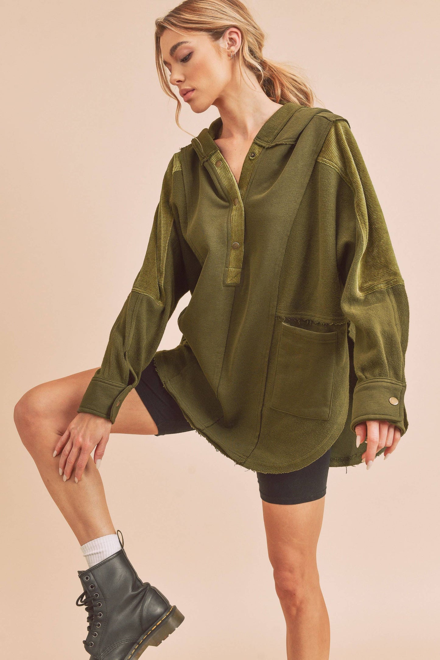 Dove Pullover Sweatshirt
