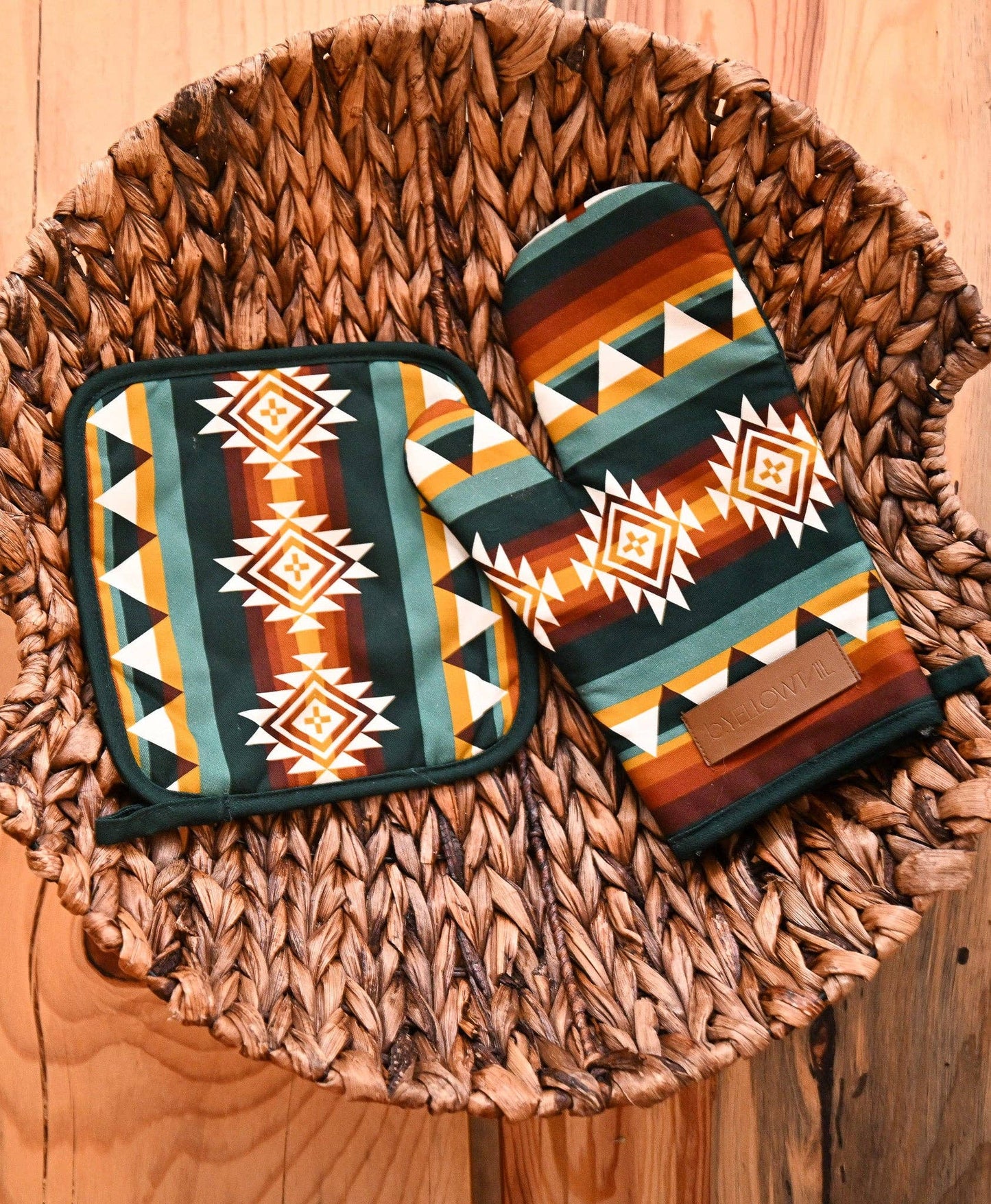 B.Yellowtail Kitchen Towel, Oven Mitt & Pot Holder Set