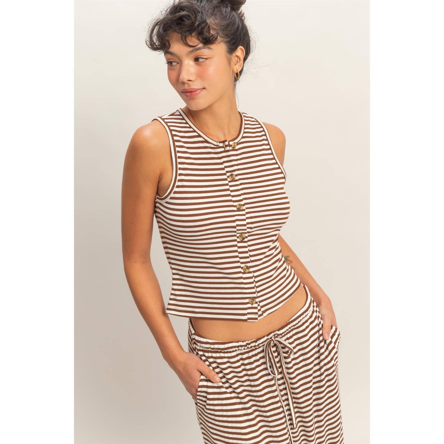 Striped Button-Front Crew Neck Sleeveless Top