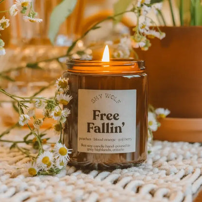 Free Fallin’ - Boho 70s Soy Candle - Peaches, Orange, Gogi