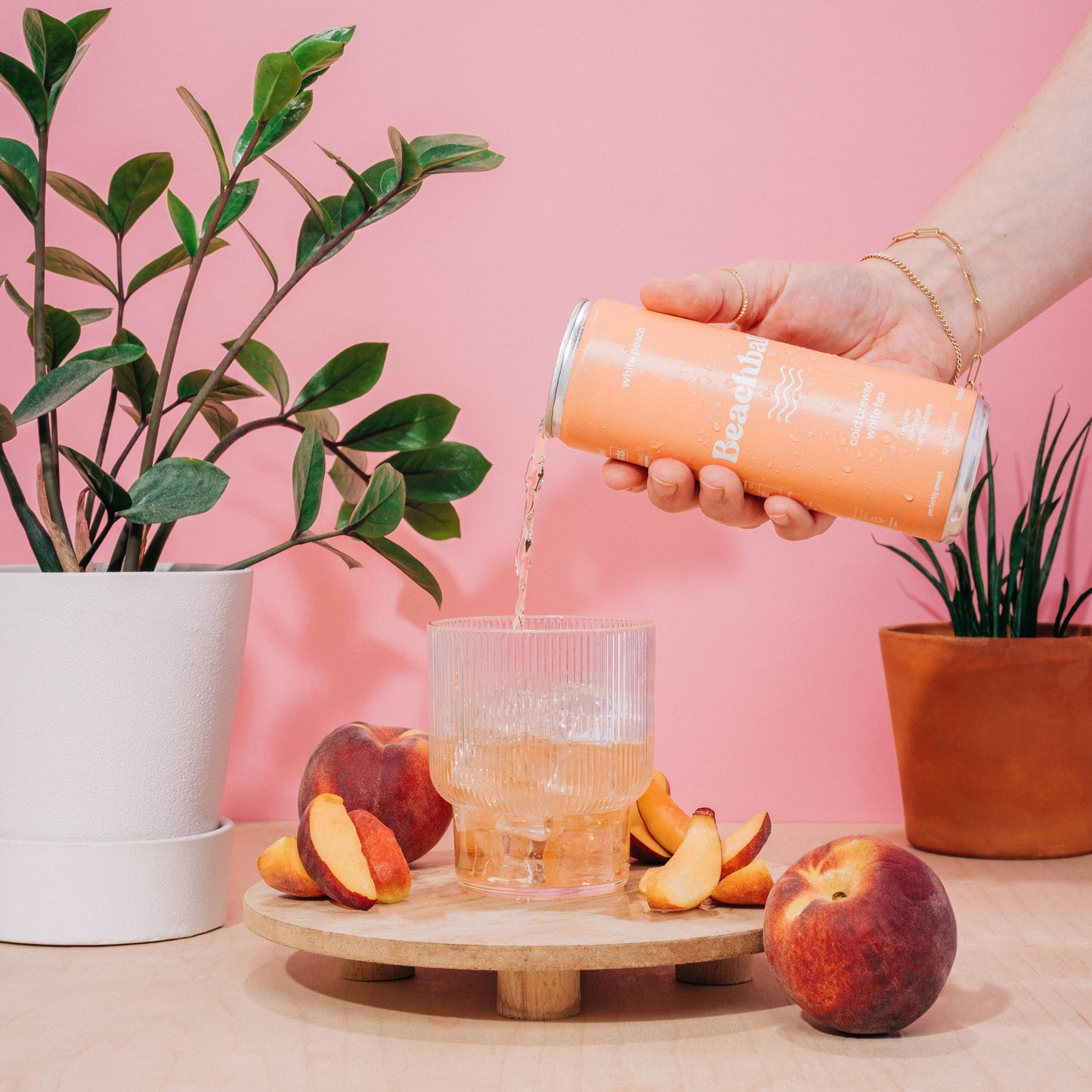 BEACHBALL Organic Iced Tea Can - White Peach