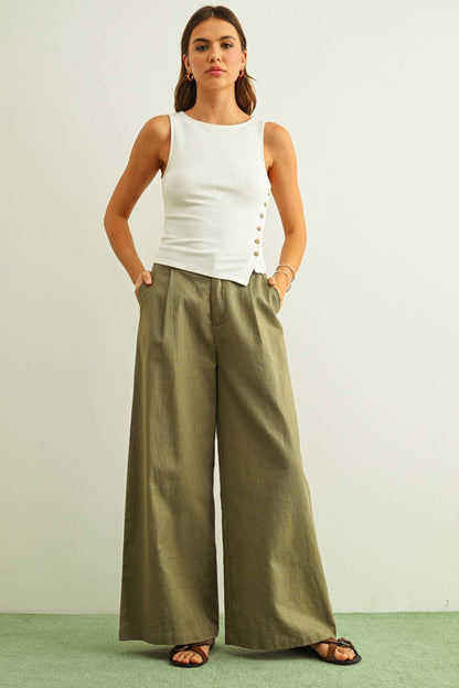 Effortless Ribbed Side Button Top