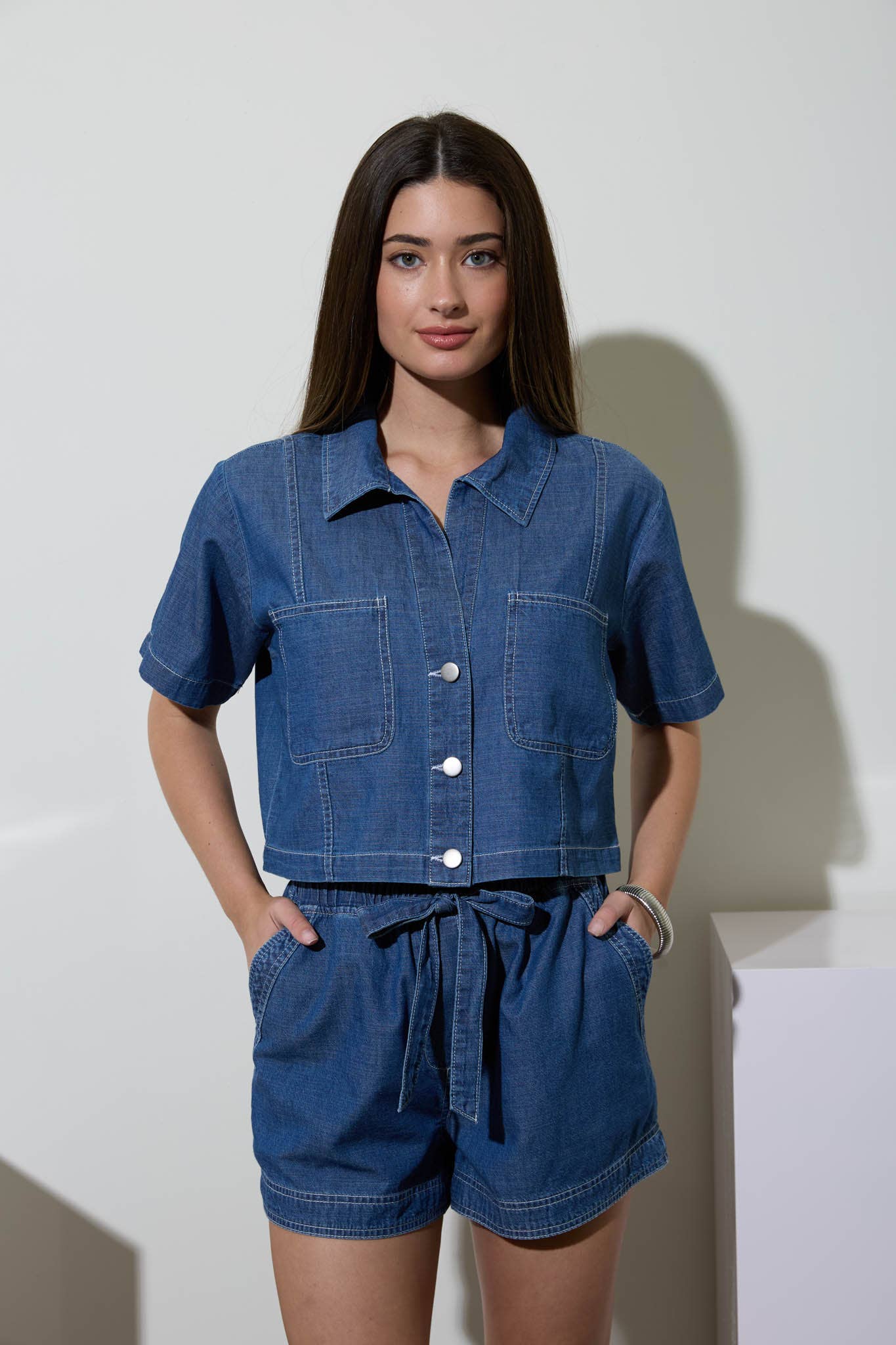 Simple Tie Waist Denim Short