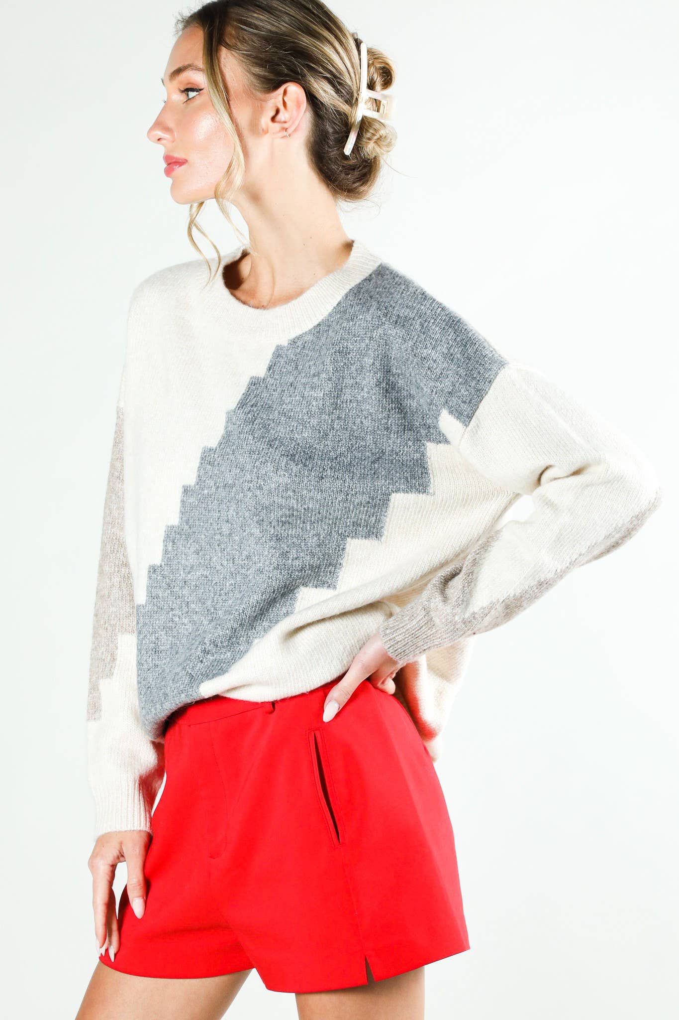 Neutral Color Block Knit Sweater