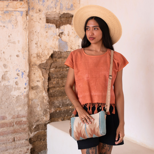 Cielo Rosa Convertible Wool Clutch–Crossbody