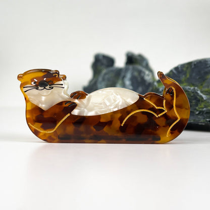 Otter Hair Clip