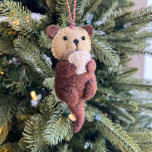Otter Ornament 