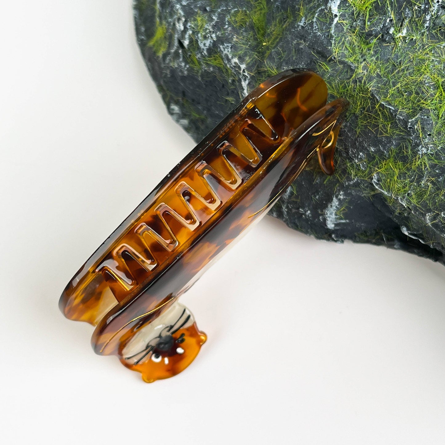 Otter Hair Clip