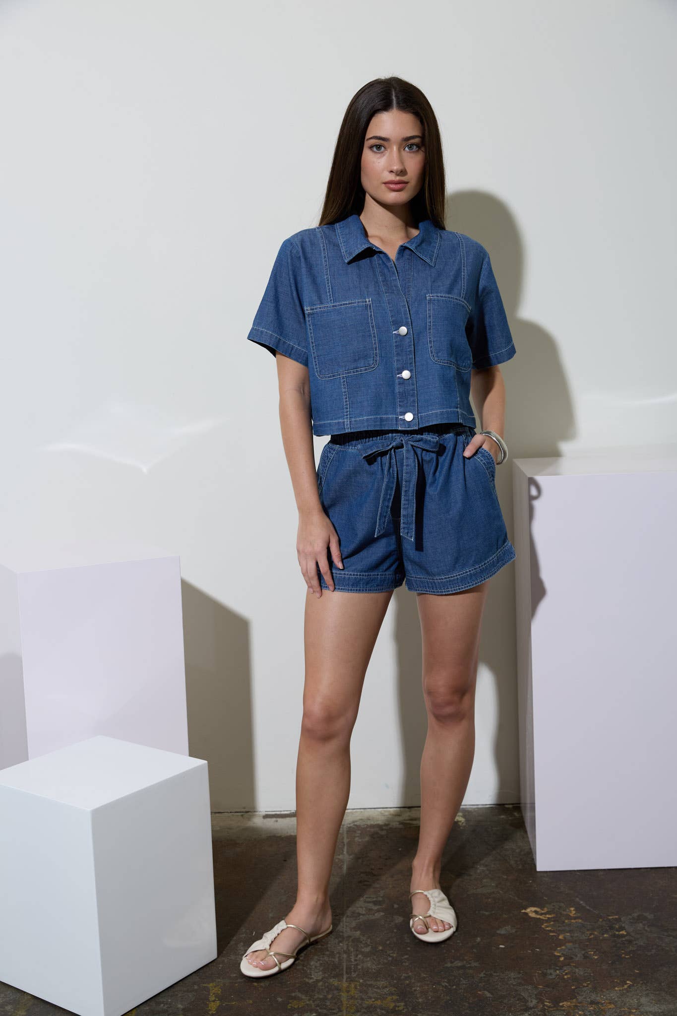 Simple Tie Waist Denim Short