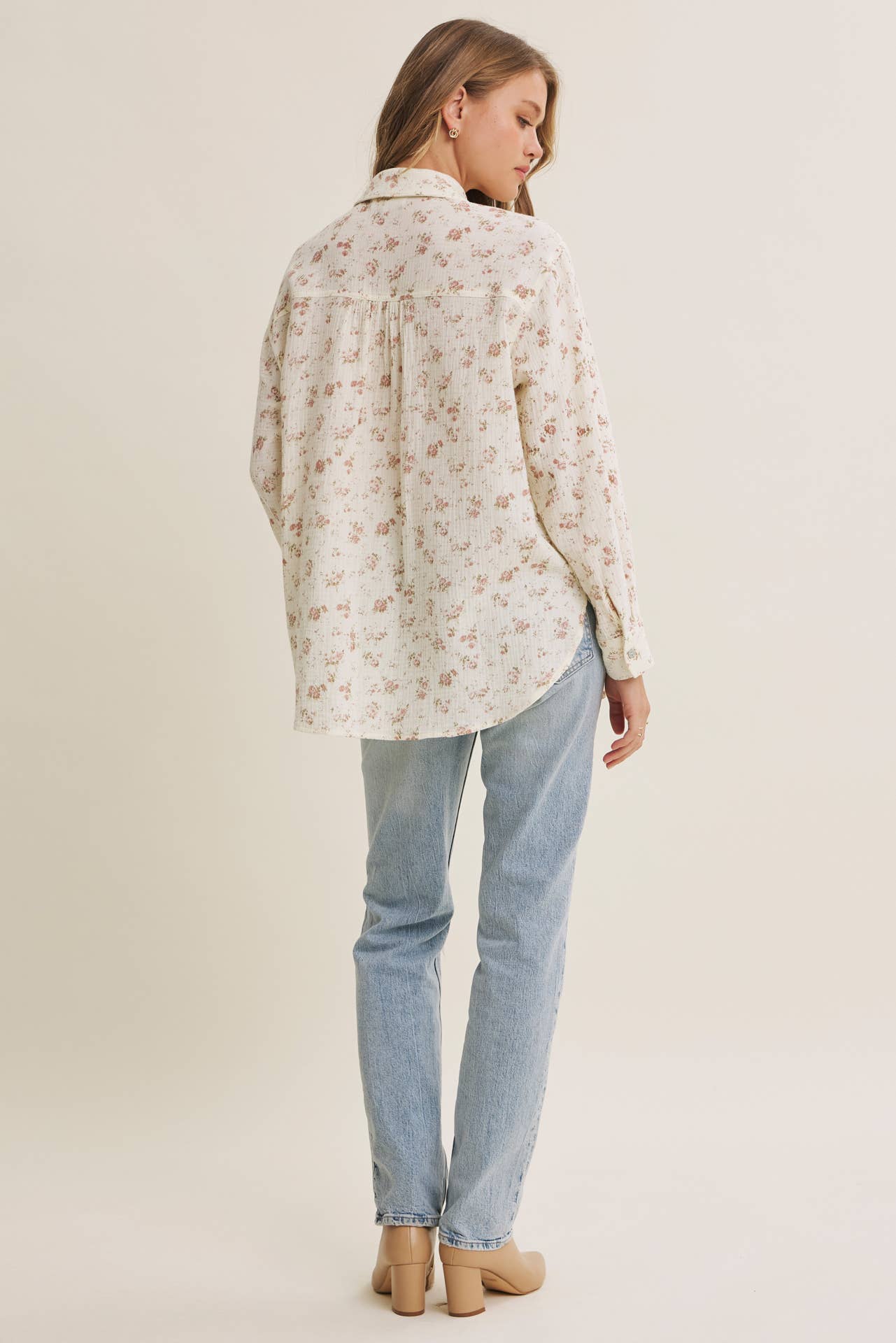 Soft Wind Floral Top